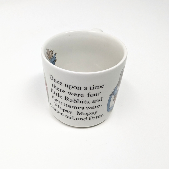 Wedgwood of Etruria & Barlaston 1976 Peter Rabbit Mug - Picture 3 of 10